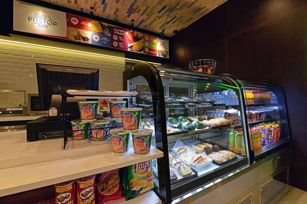 Pop! Hotel Timoho Yogyakarta Ngoại thất bức ảnh
